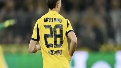 河村在G联赛展现非凡实力，成就引人瞩目。